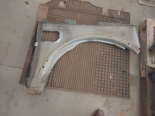 GENUINE LAND ROVER DISCOVERY 4 LR4 L319 PASSENGER SIDE FRONT WING SIBERIAN SKLVE