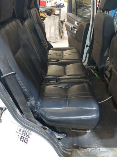 Land Rover Discovery 4 - 2nd Row Rear Seats - Black Leather - XS Spec