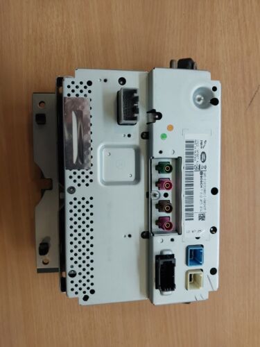 Land Rover Discovery 4 sat nav screen HSE 2012 - CH22 14F667 AJ