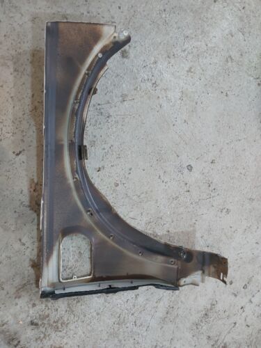 GENUINE LAND ROVER DISCOVERY 4 LR4 L319 PASSANGER SIDE FRONT WING FUJI WHITE