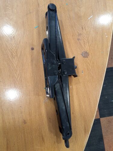 Land Rover Discovery 3/4 L319 JACK SET WITH BAG AND JACK