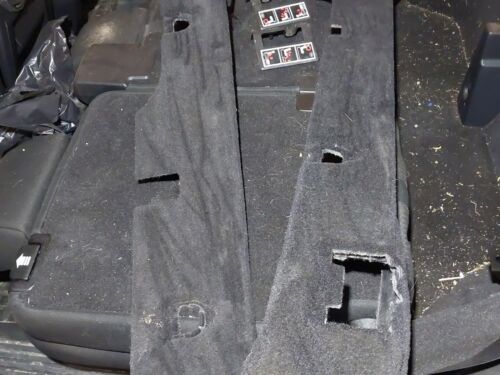 Land Rover Discovery 4 - 3rd Row Rear Seats - Black cloth