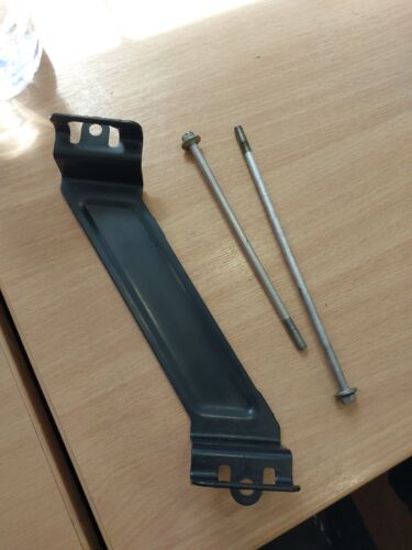 LAND ROVER DISCOVERY 4 L319 Battery Hold Down Bracket YJF500100 NEW GENUINE