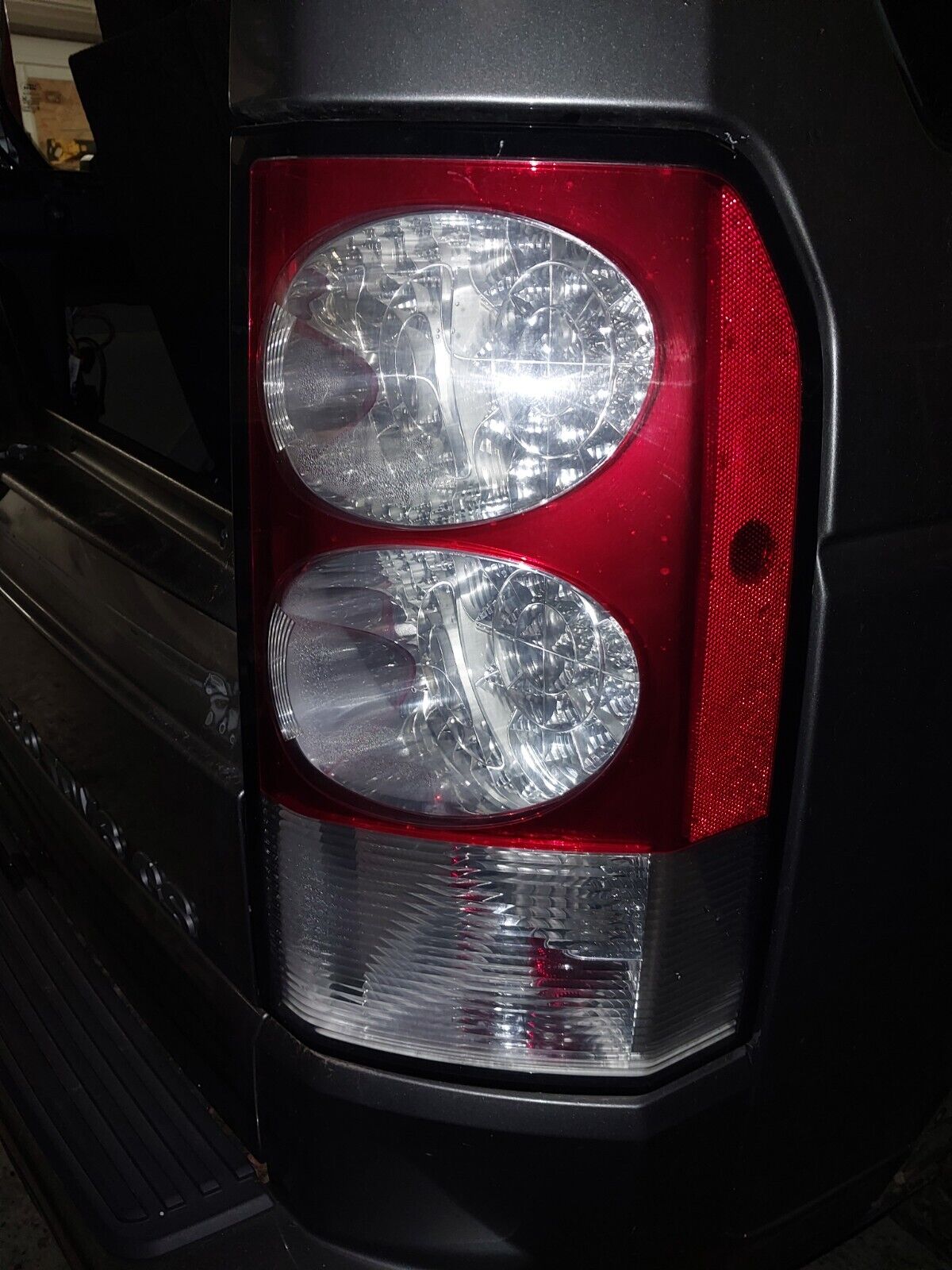 LAND ROVER DISCOVERY 4 REAR LIGHTS GENUINE