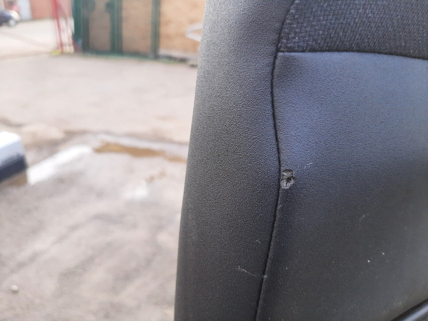 Land Rover Discovery 4 - 3rd Row Rear Seats - Grey cloth