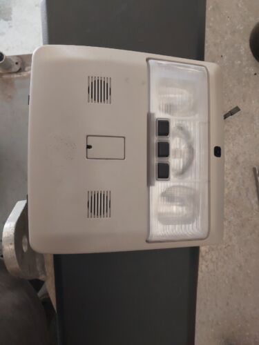 LAND ROVER DISCOVERY 3/4 L319/320 INTERIOR READING LIGHT CH22 13704 BA
