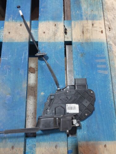 2009 to 2016 LAND ROVER DISCOVERY O/S Right Door Lock Assembly