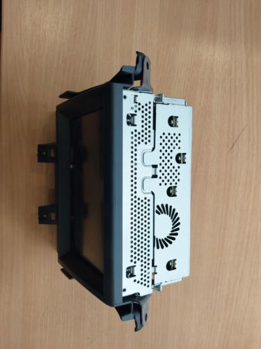 Land Rover Discovery 4 sat nav screen HSE 2012 - CH22 14F667 AJ
