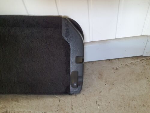 LAND ROVER DISCOVERY 3 or 4 TAILGATE BOOTLID CARPET 