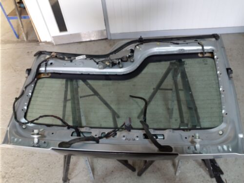 Land Rover Discovery 3 Upper Rear Tailgate 2004 - 2009 - Siberian Silver