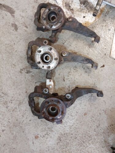 Land Rover Discovery 4 L320 2009-16 RH UK Drivers Front Hub Knuckle 3.0 TDV6