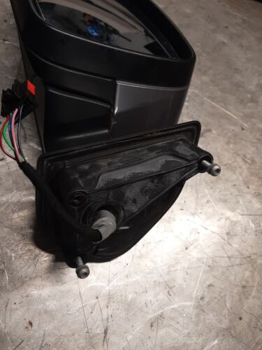 LAND ROVER DISCOVERY 4 PASSENGERS ELECTRIC WING MIRROR 2009-2012 MODEL