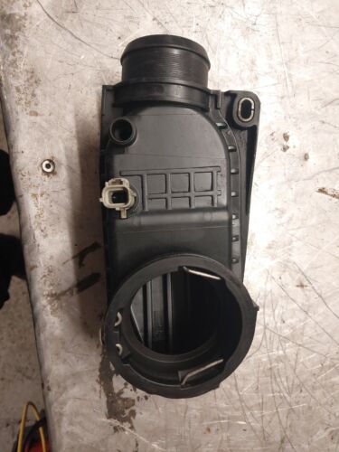 LR DISCOVERY 3/4 AIR INTAKE ELBOW PIPE 4H2Q-6K770-BB 2.7 TDV6 L319 2005 - 2016