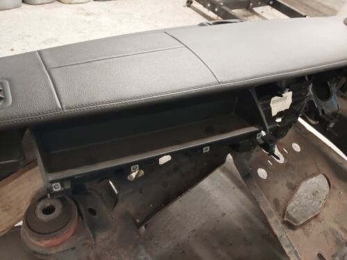 Land Rover Discovery 4 Dashboard Top, Dash - Black leather