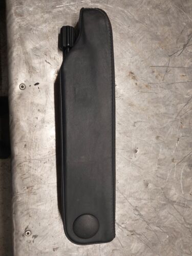 Genuine Land Rover Discovery 4 Drivers Seat Front Arm Rest 