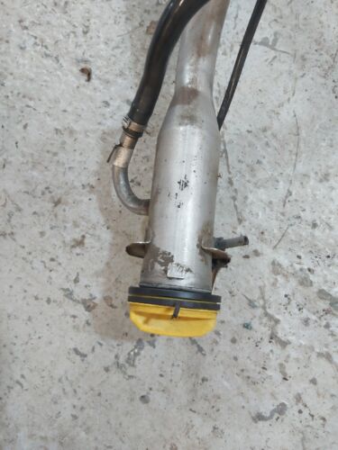 LAND ROVER DISCOVERY 4 DIESEL FUEL TANK FILLER NECK PIPE ASSEMBLY 2009-2016