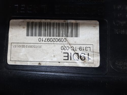 GENUINE LAND ROVER DISCOVERY 4 3.0 DIESEL FUEL TANK WITH SENDER 09-16