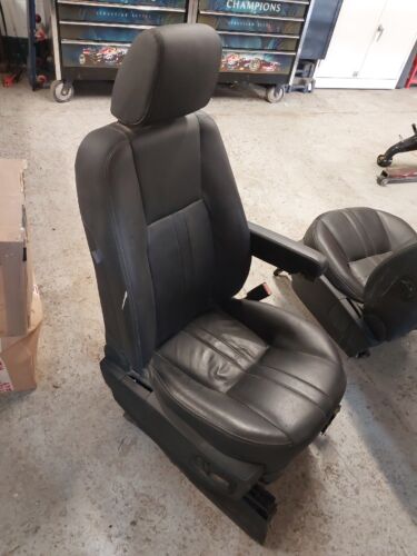RH FRONT SEAT LAND ROVER DISCOVERY MK4 09-16 4 SDV6 HSE 5 DOOR ESTATE Drivers