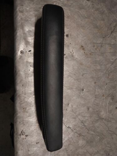 Genuine Land Rover Discovery 4 Drivers Seat Front Arm Rest 
