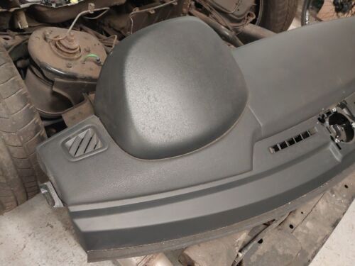 Land Rover Discovery 4 Dashboard Top, Dash - Black leather