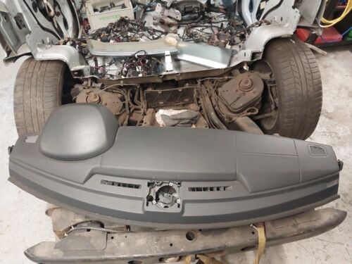 Land Rover Discovery 4 Dashboard Top, Dash - Black leather