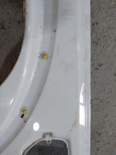 GENUINE LAND ROVER DISCOVERY 4 LR4 L319 PASSANGER SIDE FRONT WING FUJI WHITE