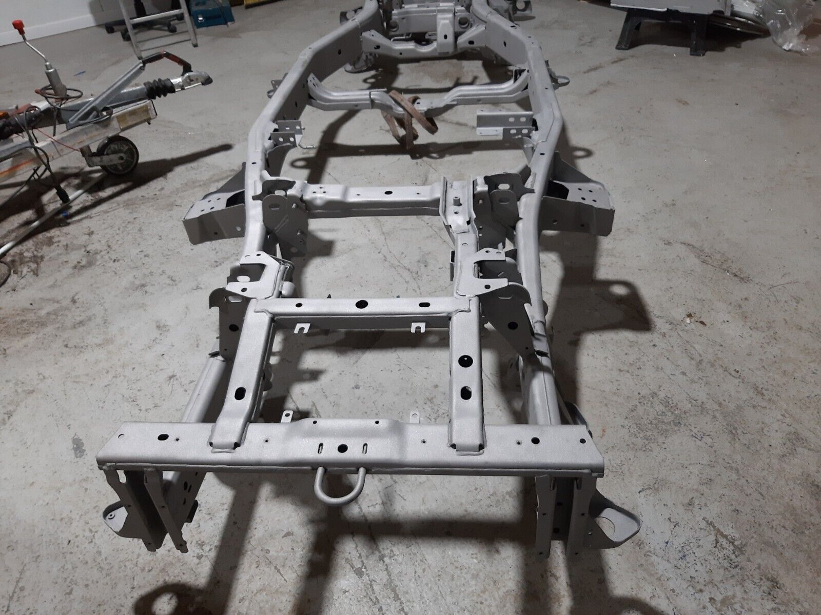 LAND ROVER DISCOVERY LR3/LR4 GALVANISED CHASSIS - GENUINE LAND ROVER CHASSIS'S